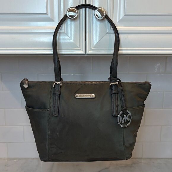 Michael Kors Bag Purse Handbag Pocketbook Nylon Designer Tote Bag - Picture 1 of 16